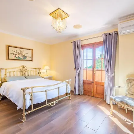 Oscols Villa Alcudia (Mallorca)